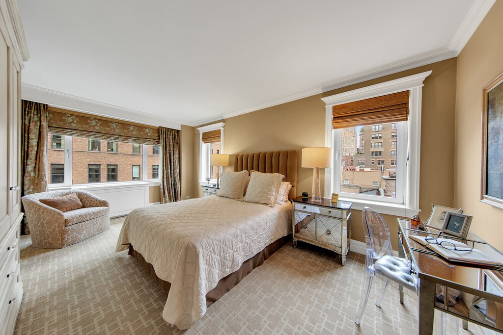 1056 Fifth Avenue, Unit 12E photo 6