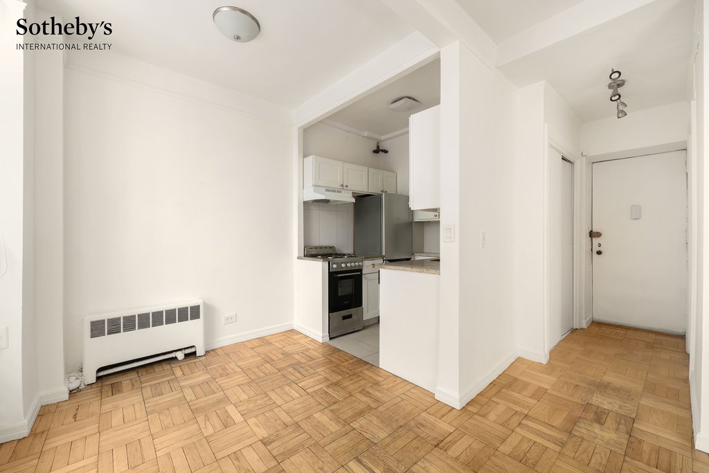 516 East 78th Street, Unit 1N photo 10