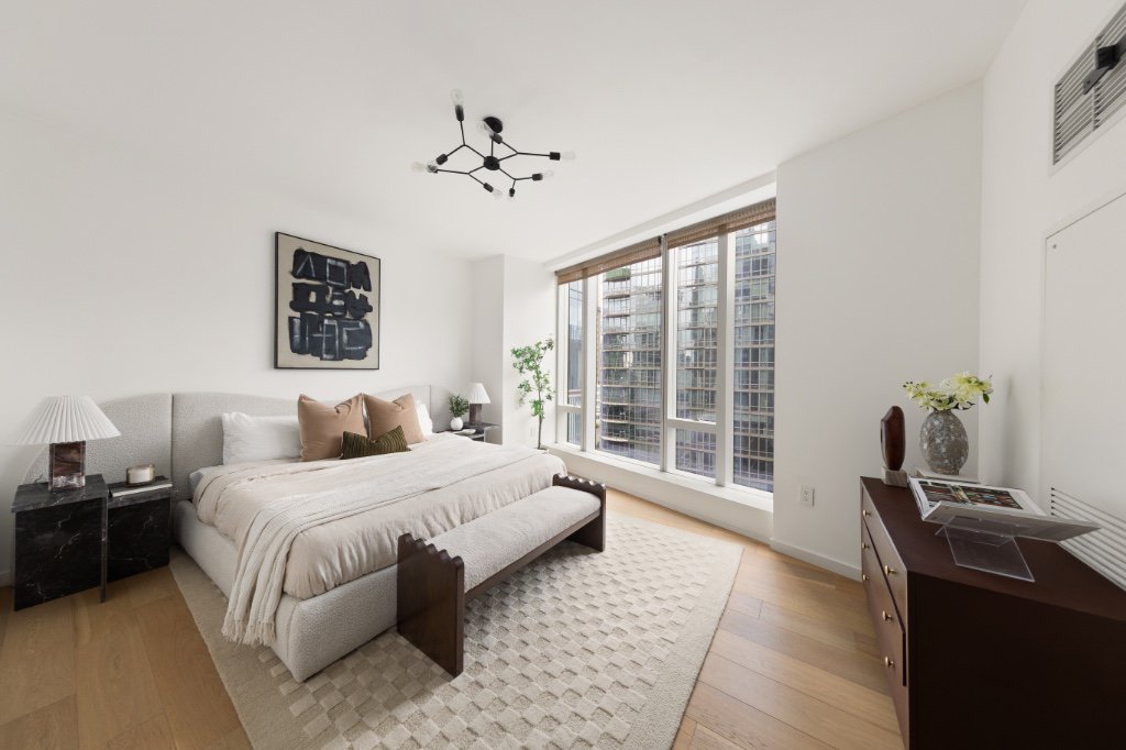 1 West End Avenue, Unit 18F photo 6