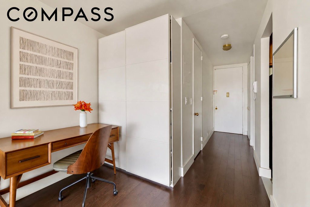393 West 49th Street, Unit 6H photo 5