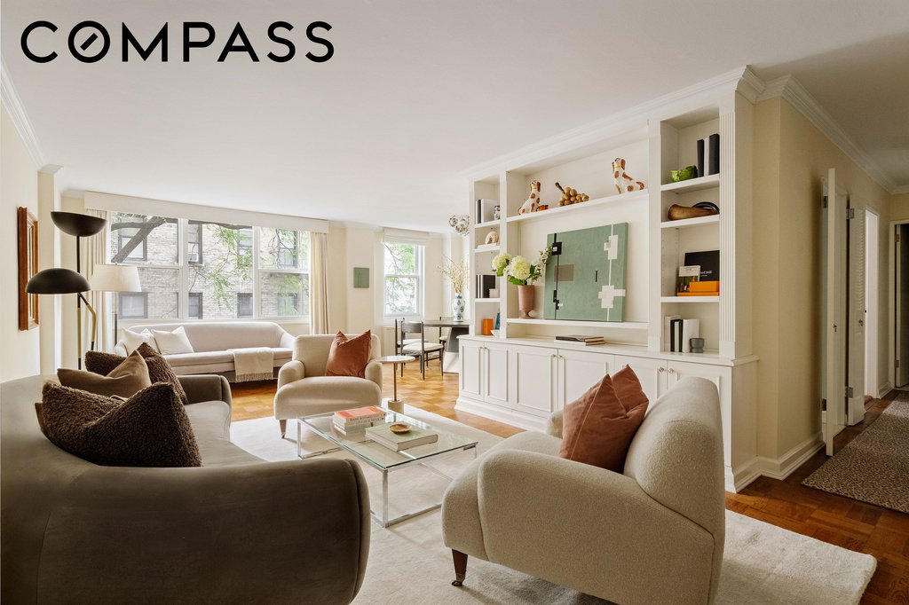 207 East 74th Street, Unit 2L photo 2