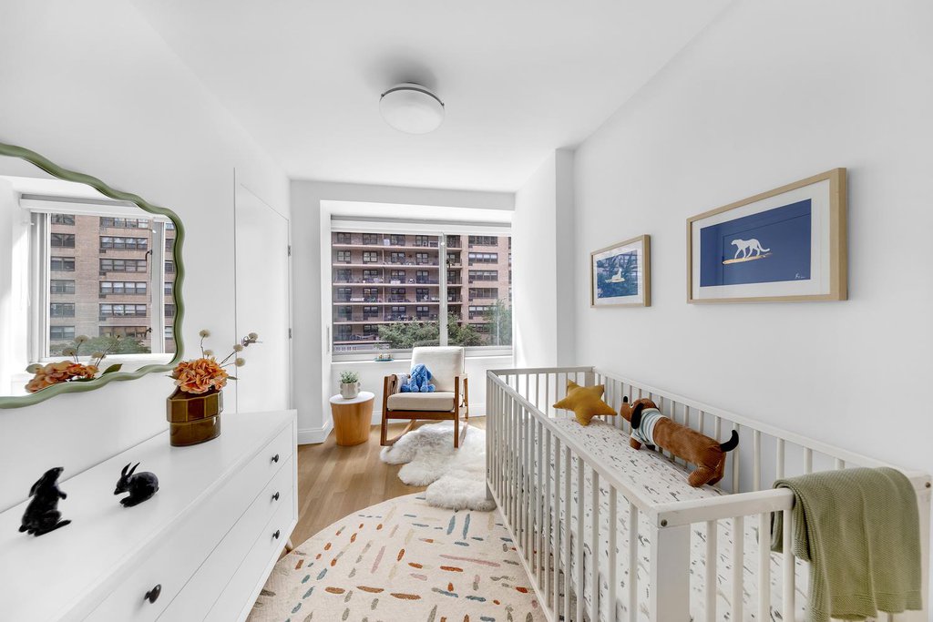315 West 70th Street, Unit 4A photo 5