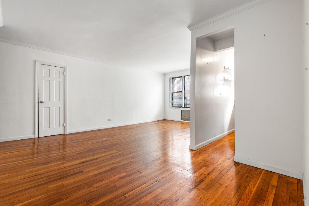400 West 58th Street, Unit 5G photo 5
