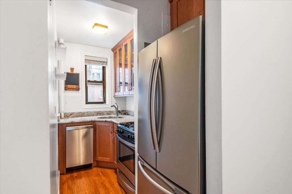 400 West 58th Street, Unit 5G photo 7