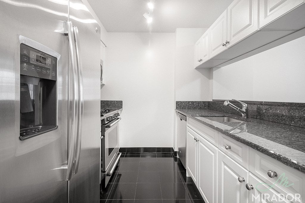 60 West 23rd Street, Unit 1018 photo 6
