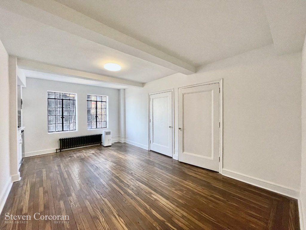 5 Tudor City Place, Unit 822