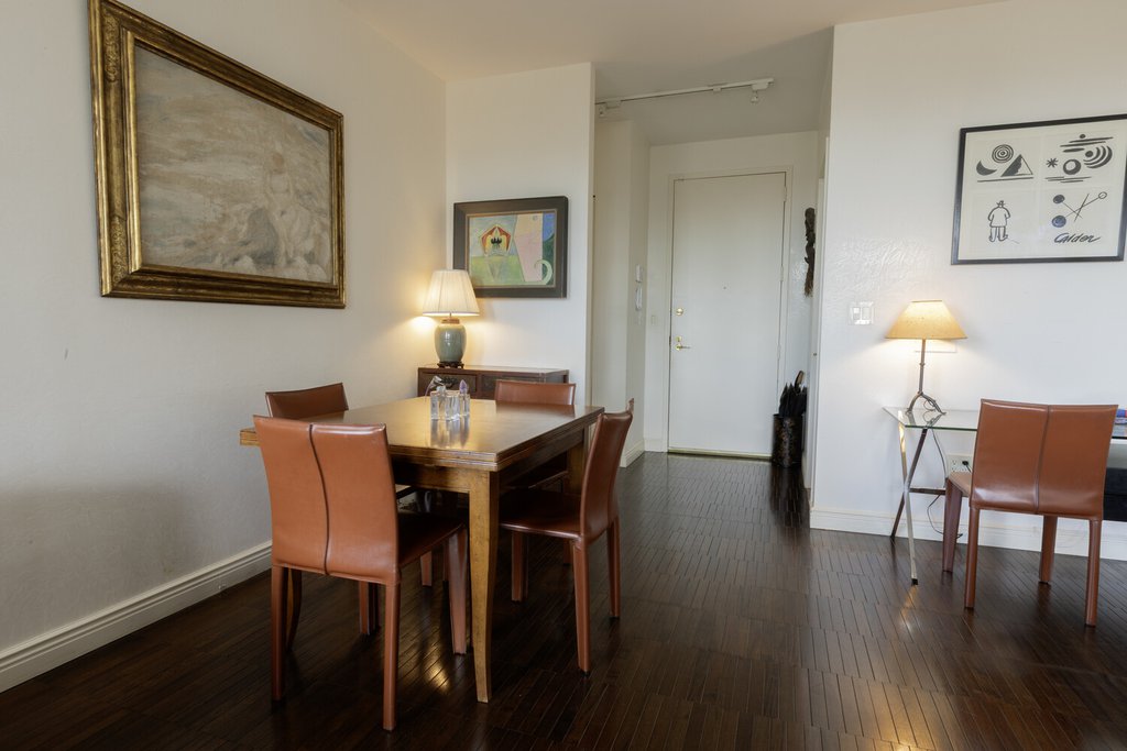 188 East 64th Street, Unit 2006 photo 8