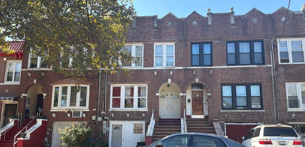 98 East 56th Street – For Sale photo 4