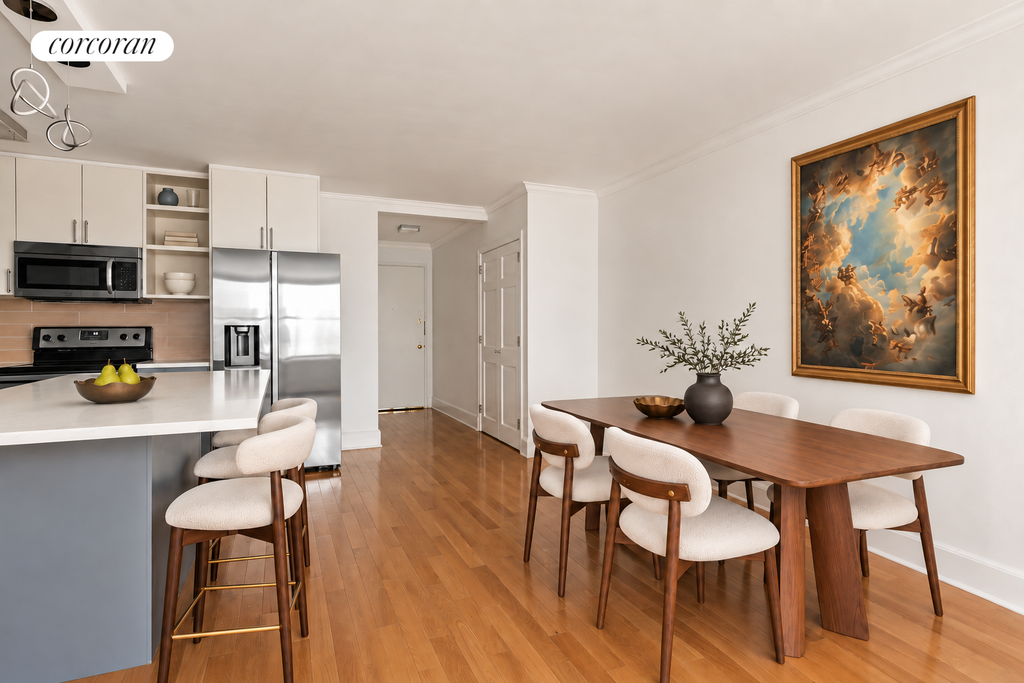 137 East 36th Street, Unit 21H photo 4