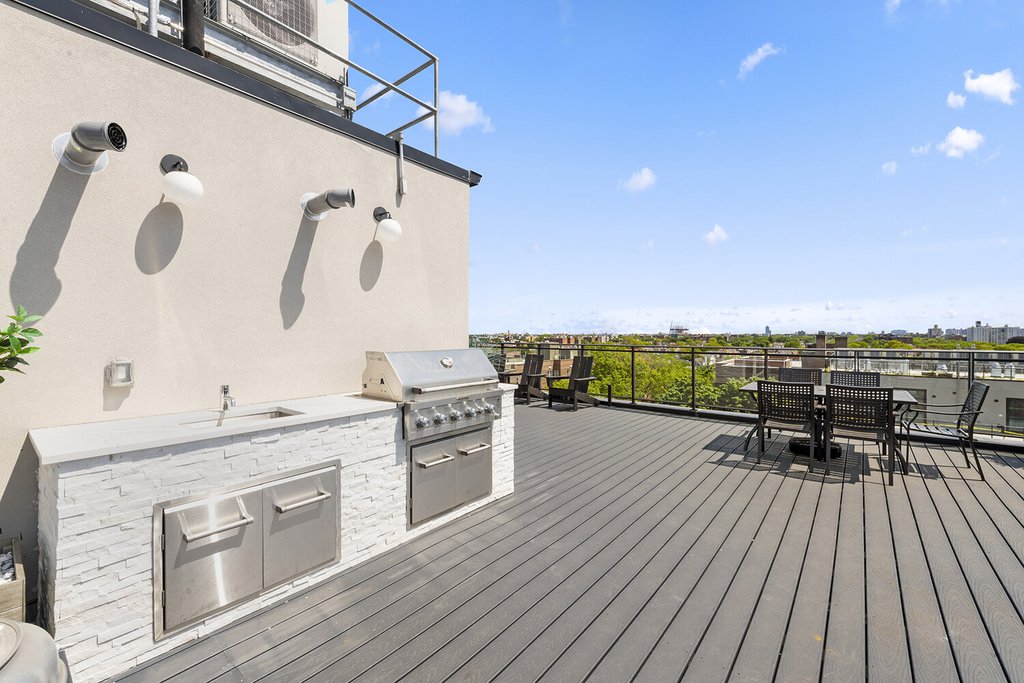 623 Avenue H, Unit 6C photo 9