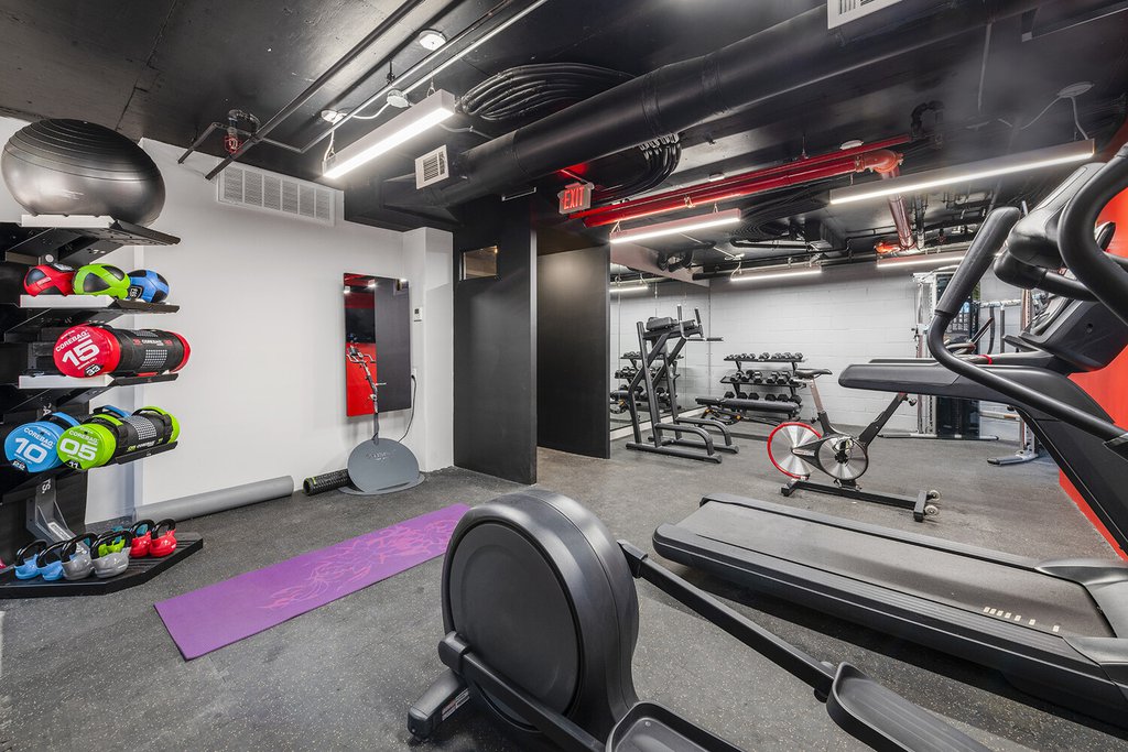 623 Avenue H, Unit 6C photo 12