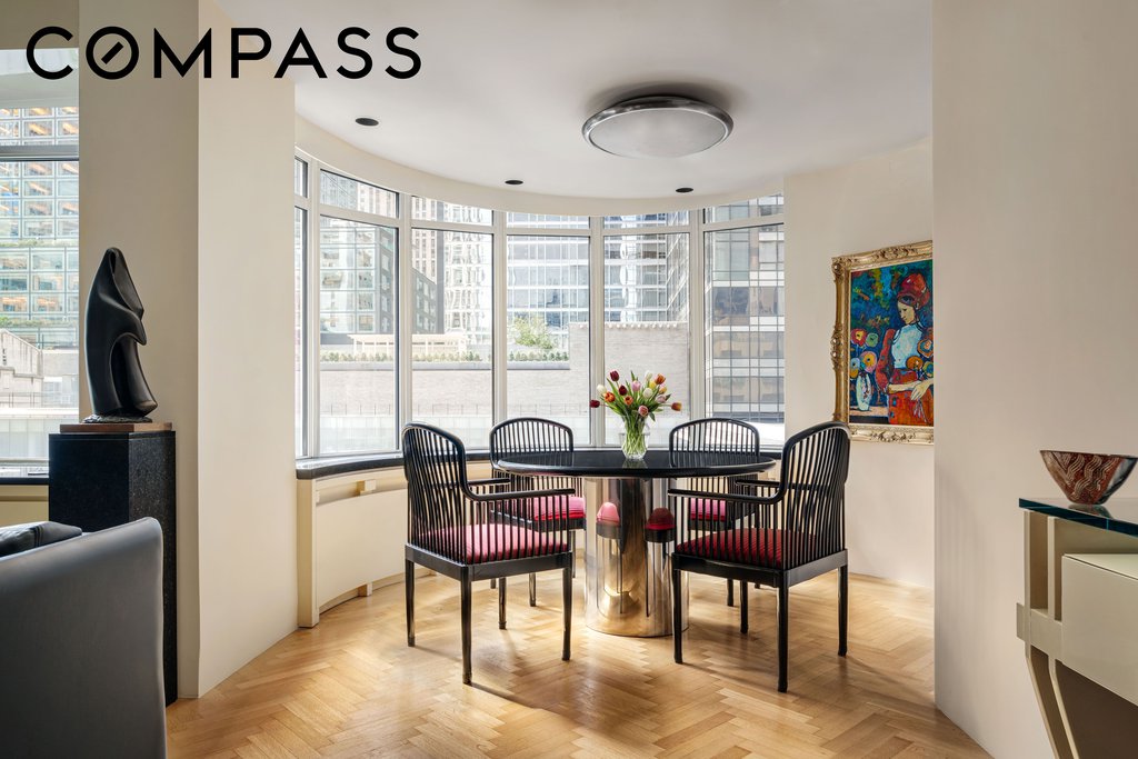 17 West 54th Street, Unit 9C photo 2