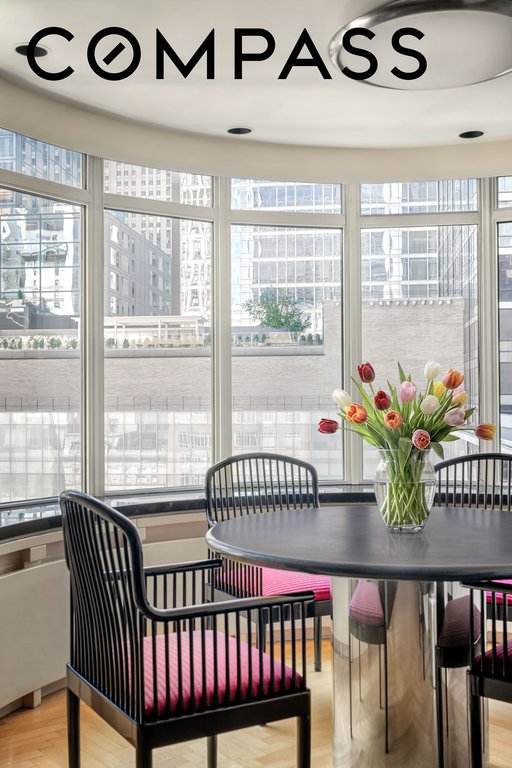 17 West 54th Street, Unit 9C photo 3