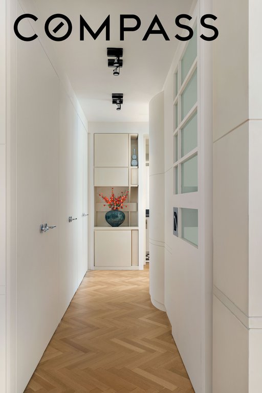 17 West 54th Street, Unit 9C photo 5