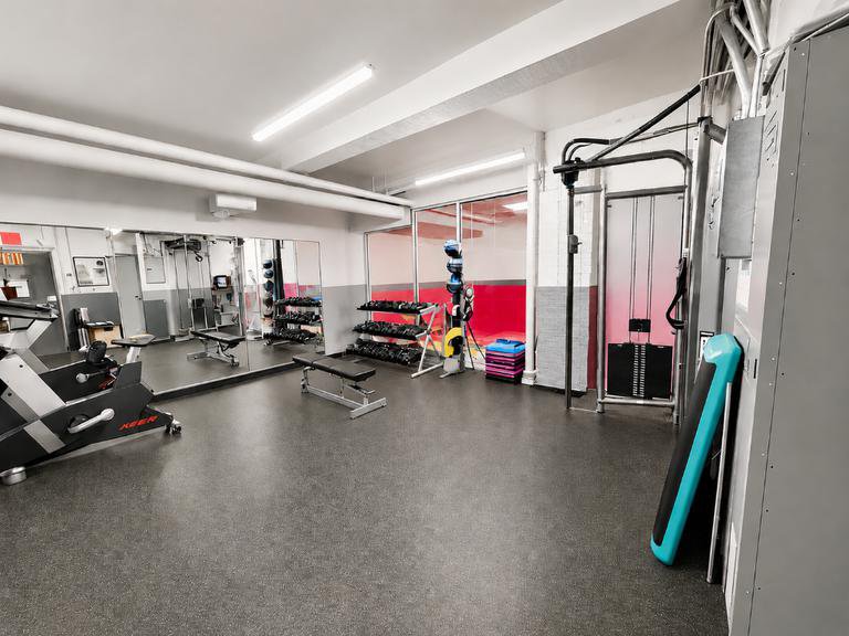 425 Riverside Drive, Unit 3E photo 9