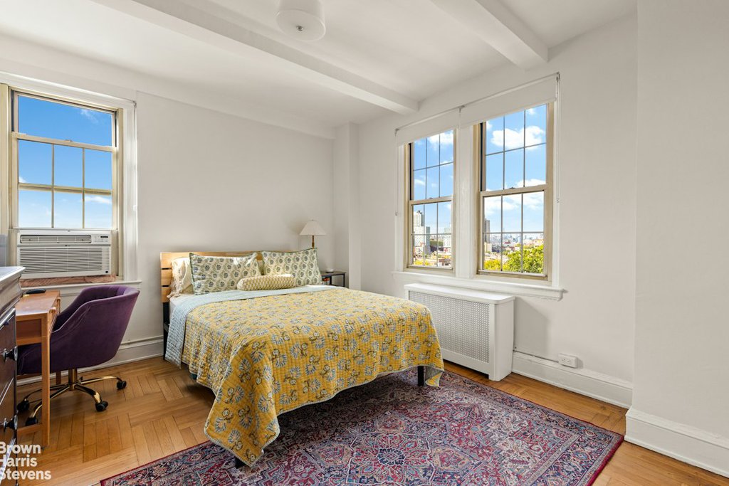 209 LINCOLN PLACE, Unit 8G photo 3