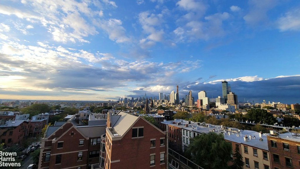 209 LINCOLN PLACE, Unit 8G photo 8