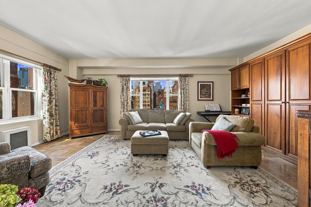 310 Lexington Avenue, Unit 15A photo 14