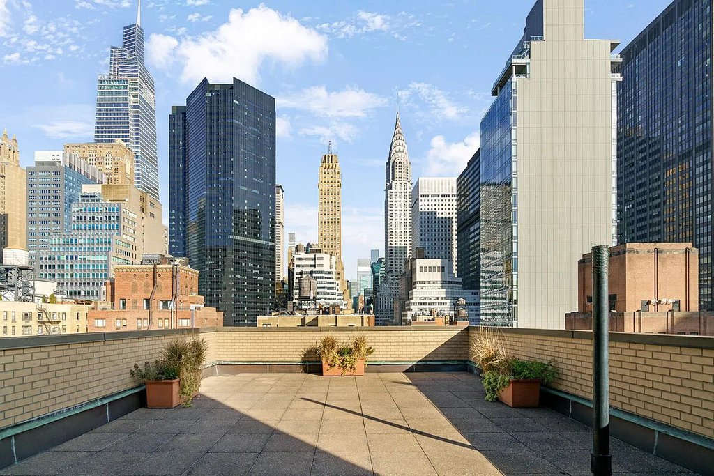 310 Lexington Avenue, Unit 15A photo 25