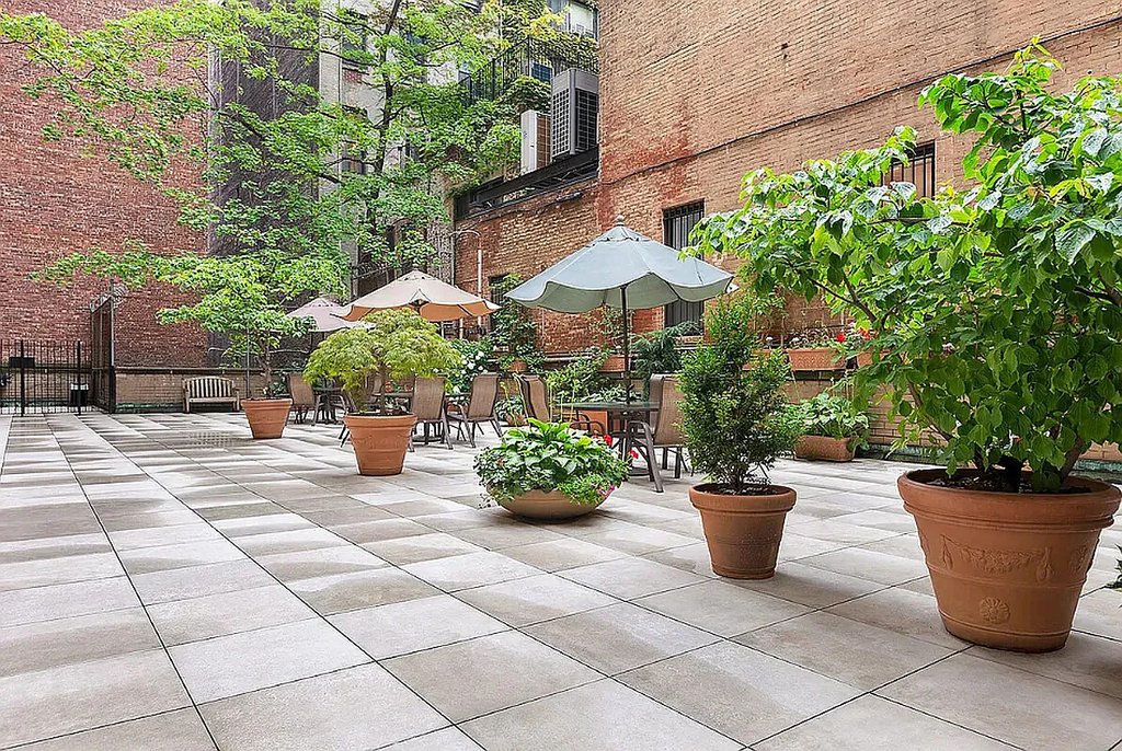 310 Lexington Avenue, Unit 15A photo 26
