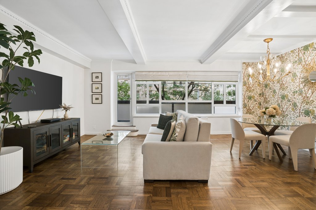 750 Park Avenue, Unit 3B
