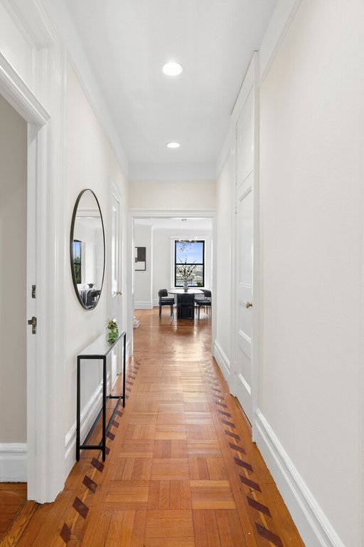194 Riverside Drive, Unit 7D photo 7