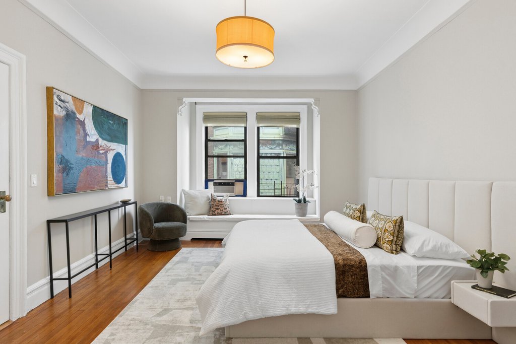 194 Riverside Drive, Unit 7D photo 8