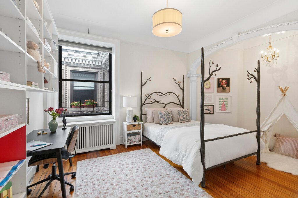 194 Riverside Drive, Unit 7D photo 11