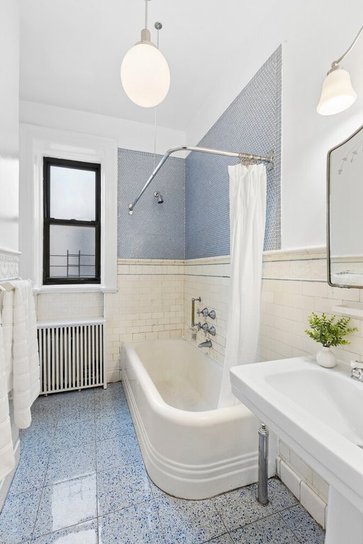 194 Riverside Drive, Unit 7D photo 12