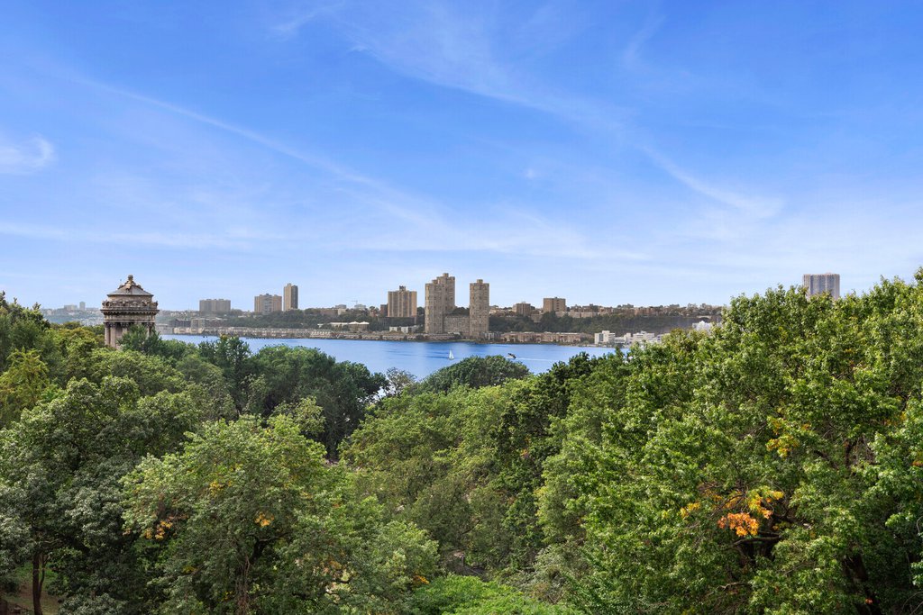 194 Riverside Drive, Unit 7D photo 13