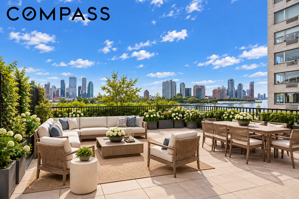 25 Sutton Place South, Unit 2N