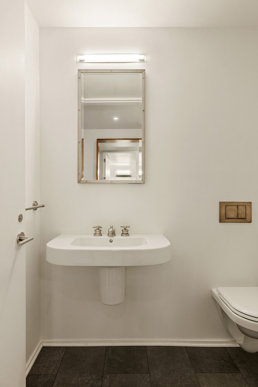 6 West 20th Street, Unit 2 photo 12