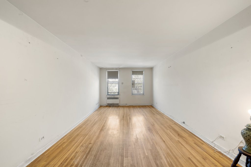 221 McDonald Avenue, Unit 4N photo 9