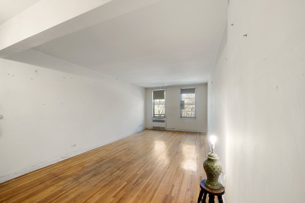 221 McDonald Avenue, Unit 4N photo 11