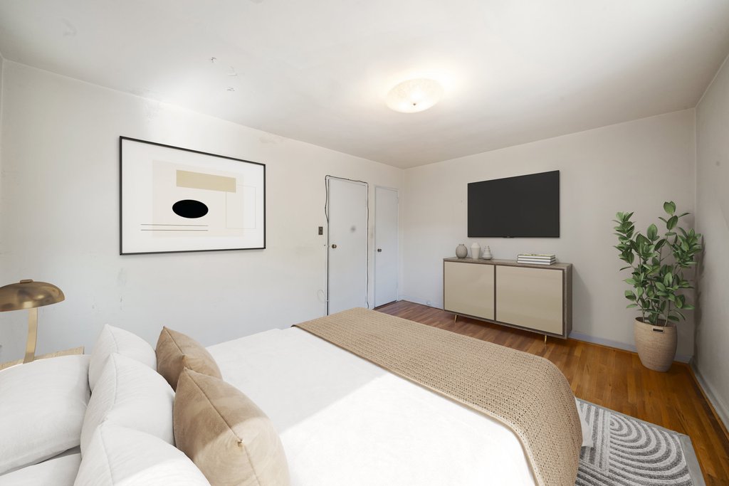 221 McDonald Avenue, Unit 4N photo 16
