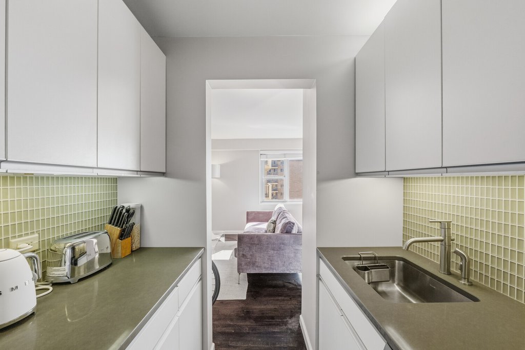100 West 93rd Street, Unit 29A photo 3