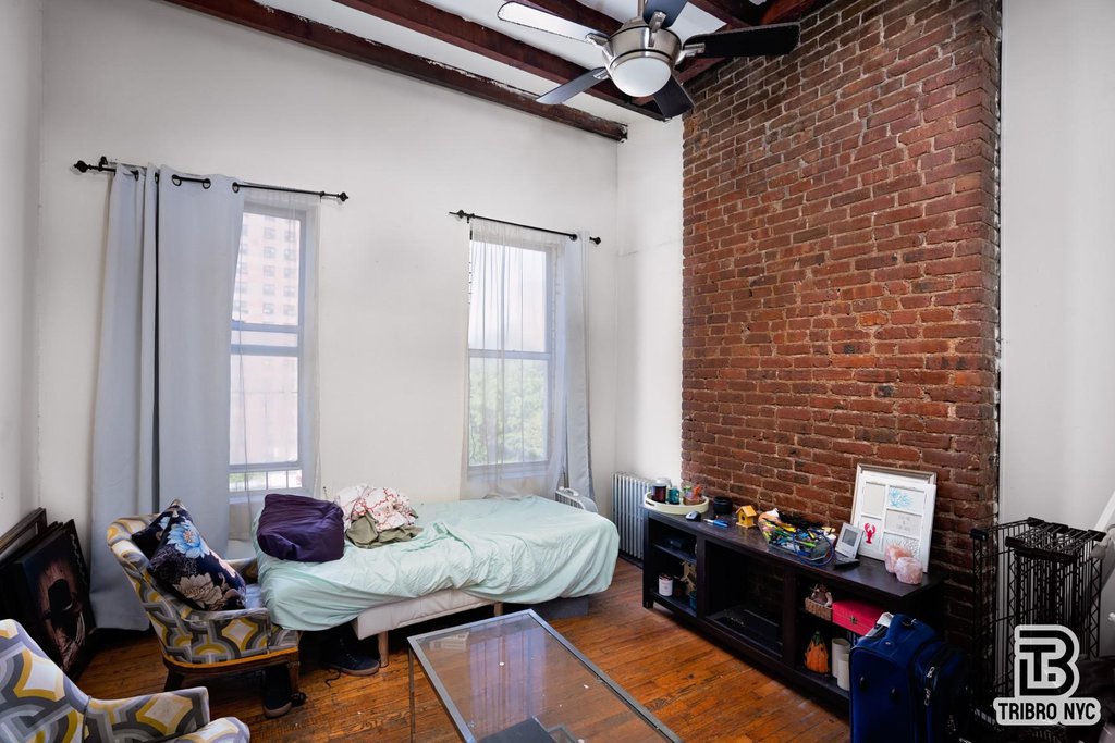 305 East 105th Street, Unit 2F