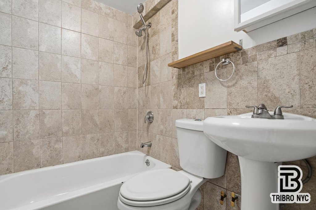 131 West 130th Street, Unit 10 photo 10