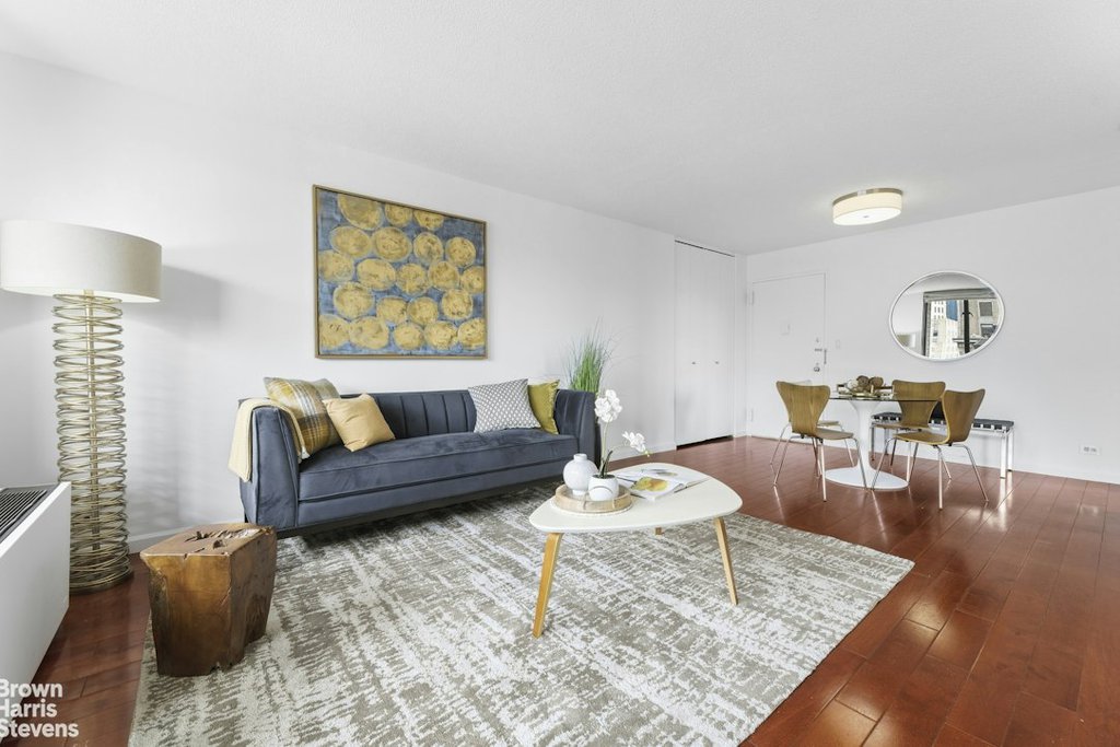 407 Park Avenue South, Unit 19B photo 4