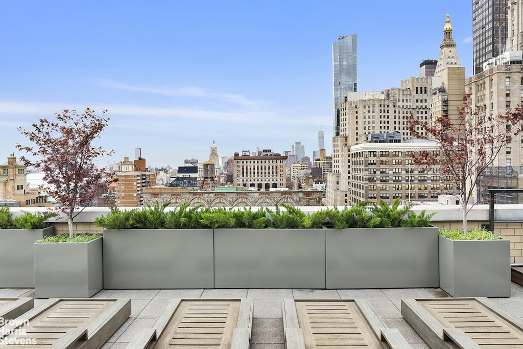 407 Park Avenue South, Unit 19B photo 8