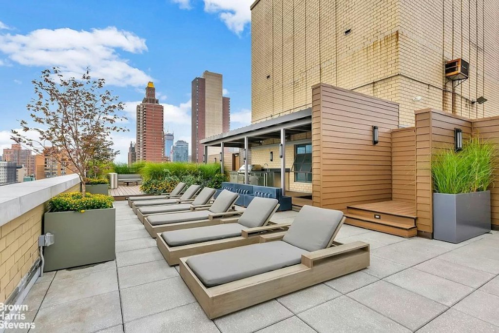 407 Park Avenue South, Unit 19B photo 11