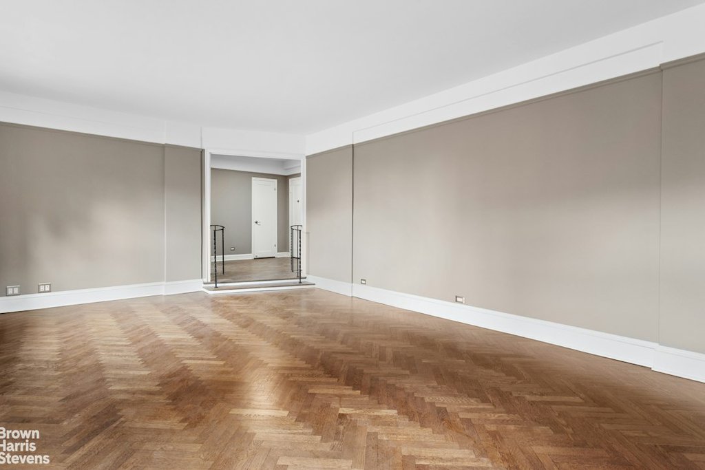 120 Cabrini Boulevard, Unit 43 photo 12