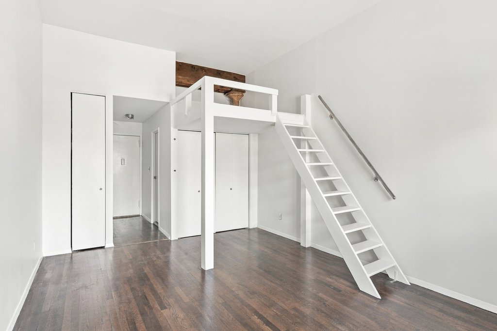 100 West 15th Street, Unit 5F photo 2