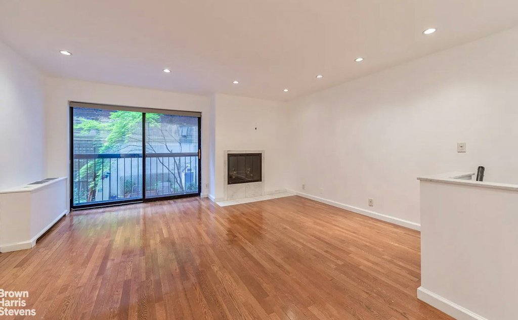 7 East 35th Street, Unit 1BC2 photo 4
