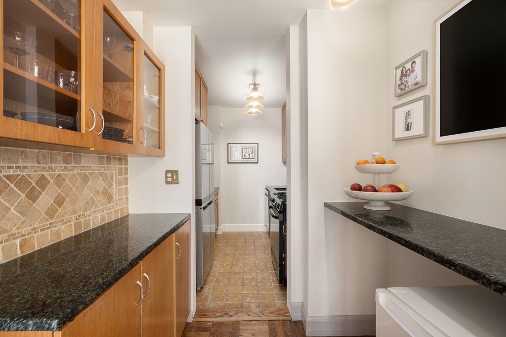 10 East End Avenue, Unit 5GH photo 5