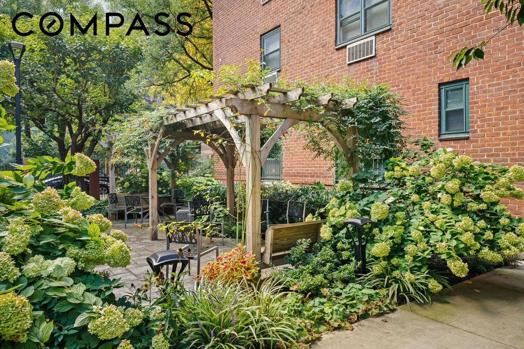 191 Willoughby Street, Unit 5E photo 14