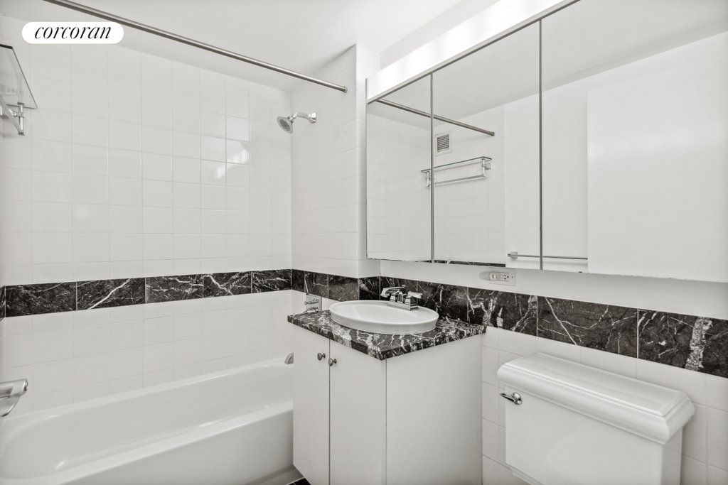 425 Main Street, Unit 3N photo 7