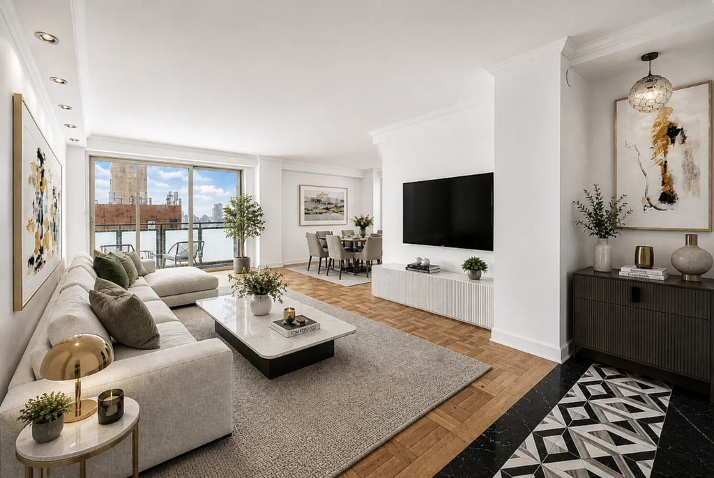 300 East 40th Street, Unit 32K