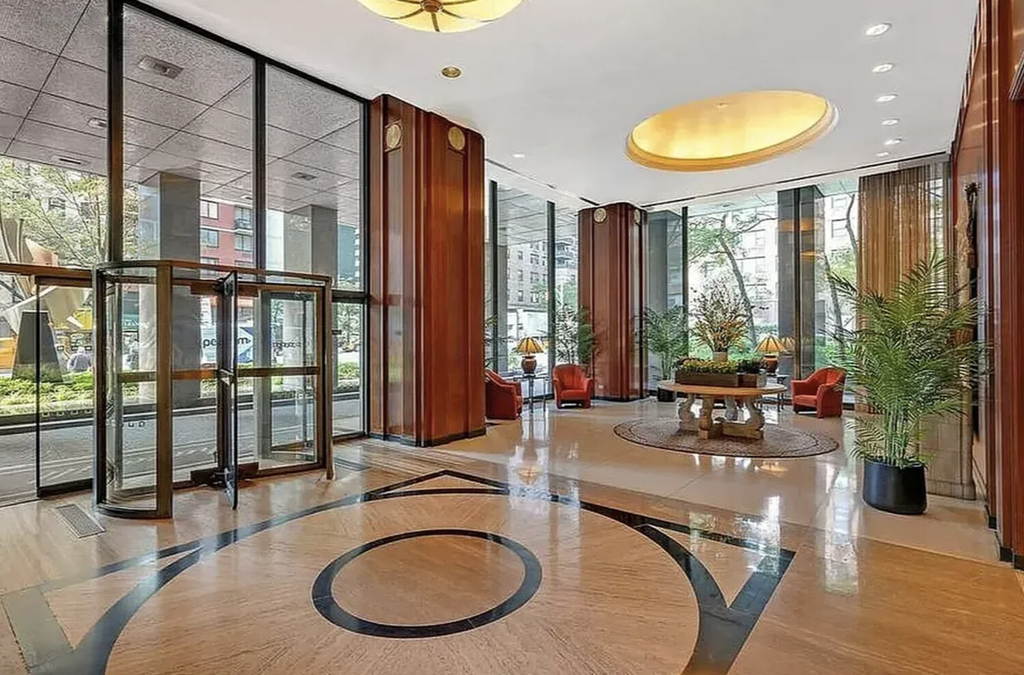 300 East 40th Street, Unit 32K photo 18