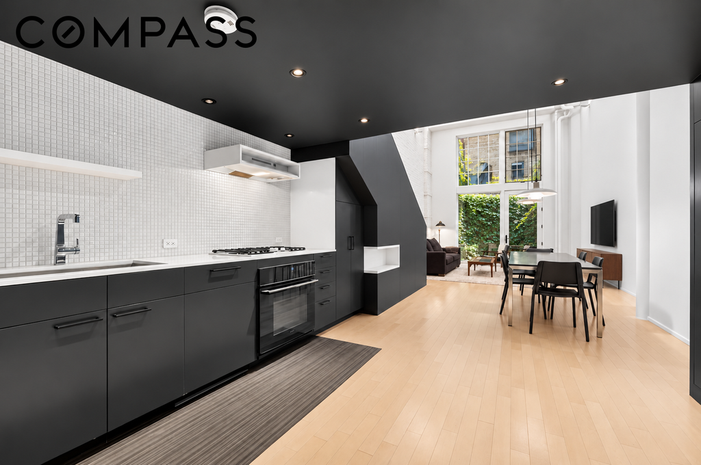 39 East 12th Street, Unit 110